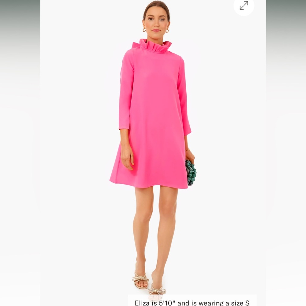 Hot Pink Daphne Dress
TUCKERNUCK